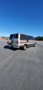 Chevrolet G20 Conversion Van  1988 года